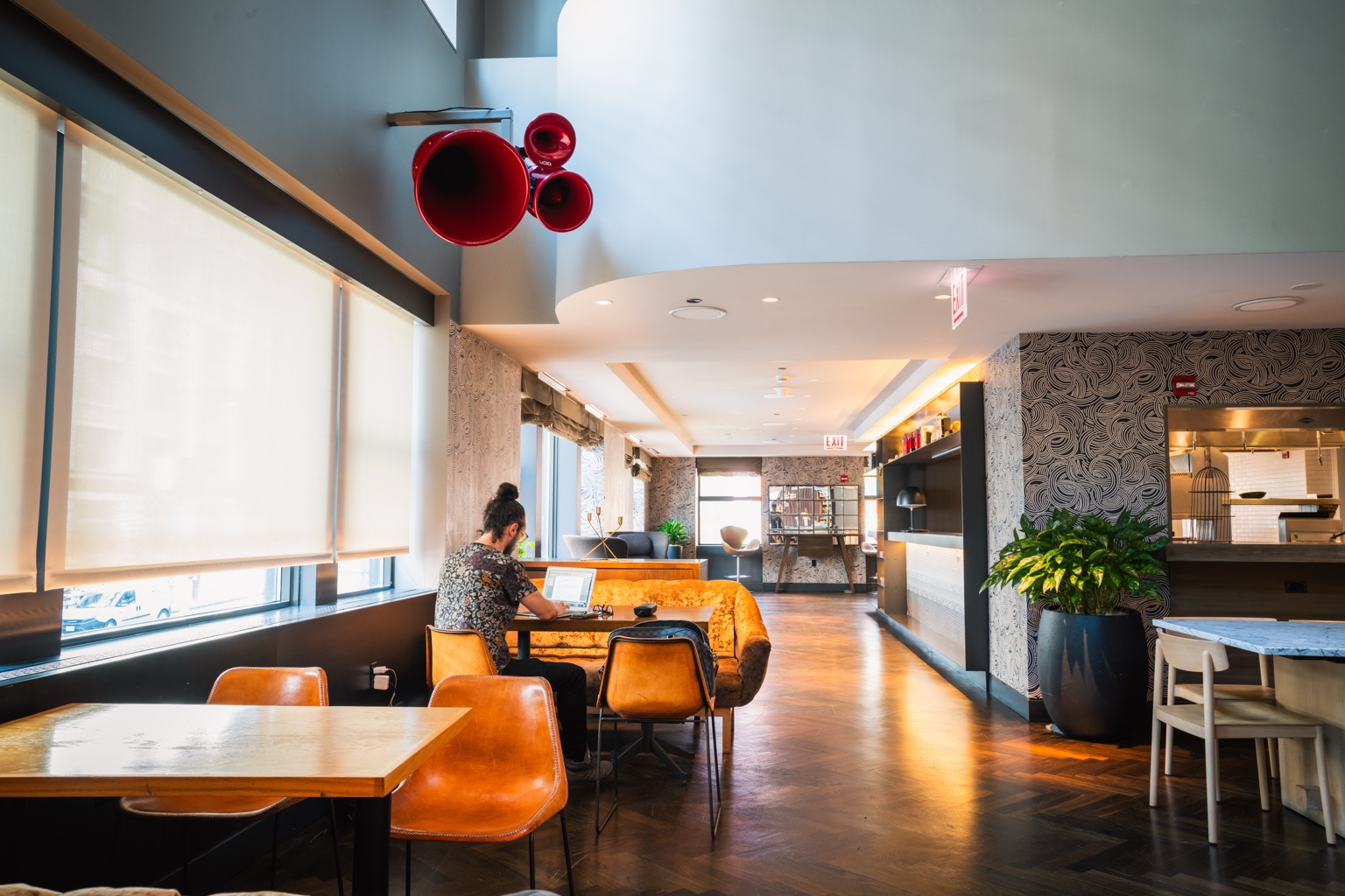 Sculptural Void loudspeakers in an interior